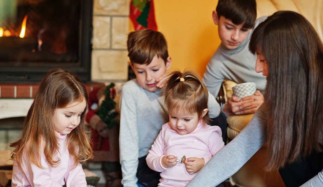 Deducción por familia numerosa. El TS equipara no tener derecho a alimentos con no percibirlos del obligado a pagarlos